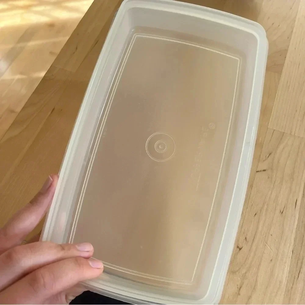 Tupperware Blue Lid Clear Deli Keeper Container 817- 12 Vintage